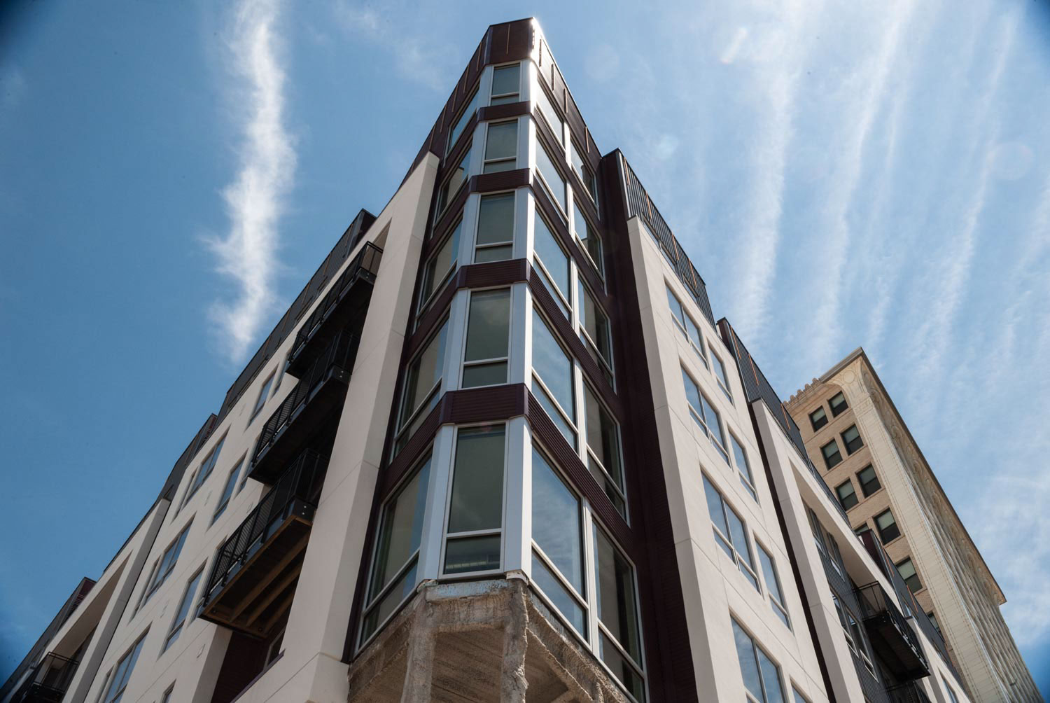 Wide angle view shot of Walnut Capital Building
